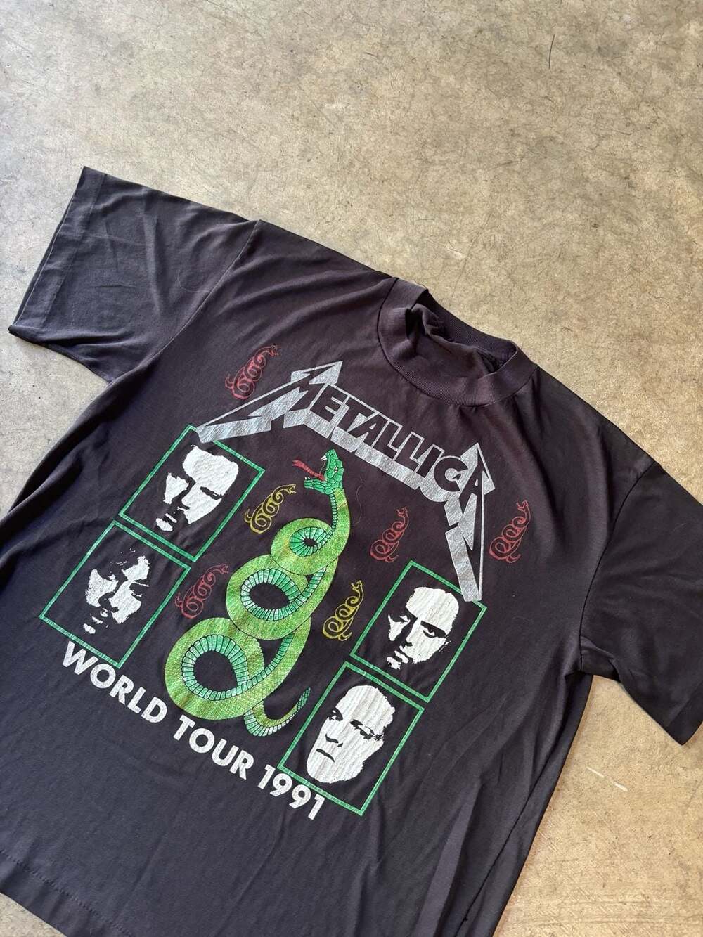 Vintage 1991 Metallica World Tour Black Album Band T-Shirt